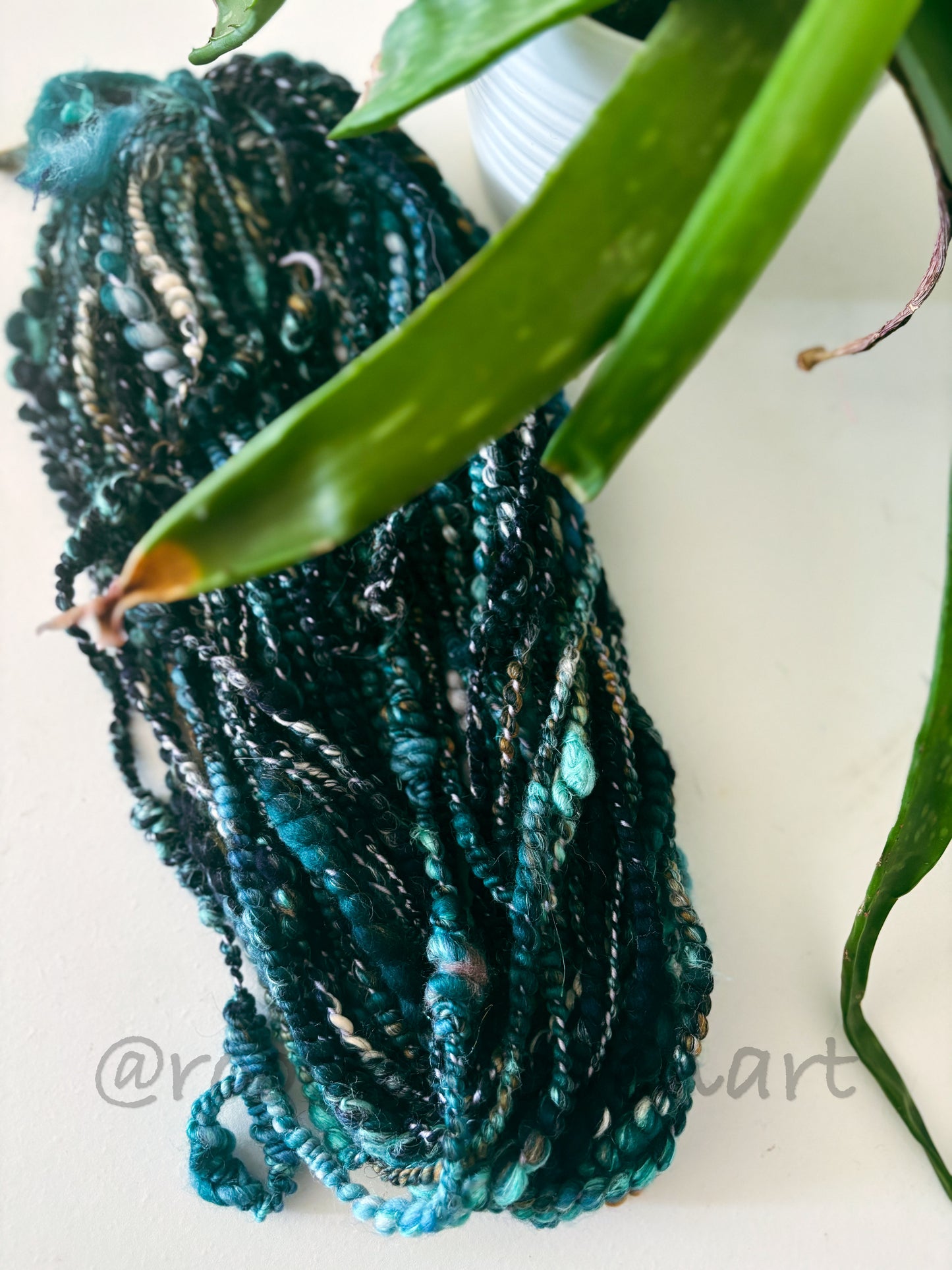 30 yards / Hand Spun