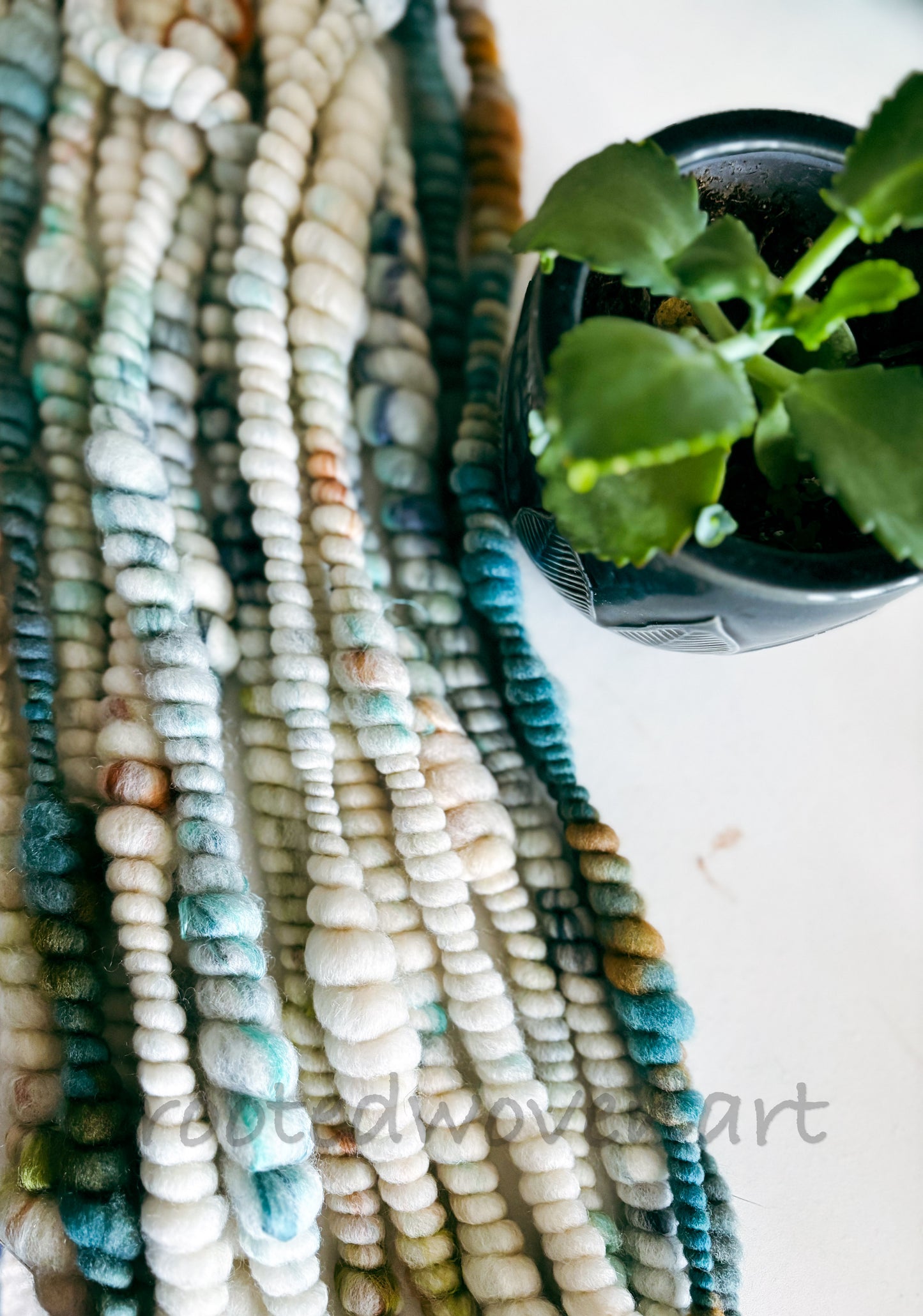 5 yards / Hand Spun Art Yarn