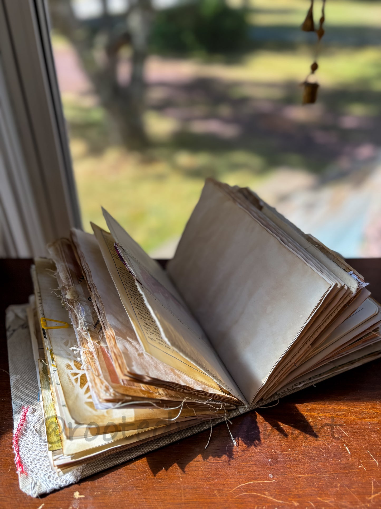 Handmade Art Journal / Junk Journal
