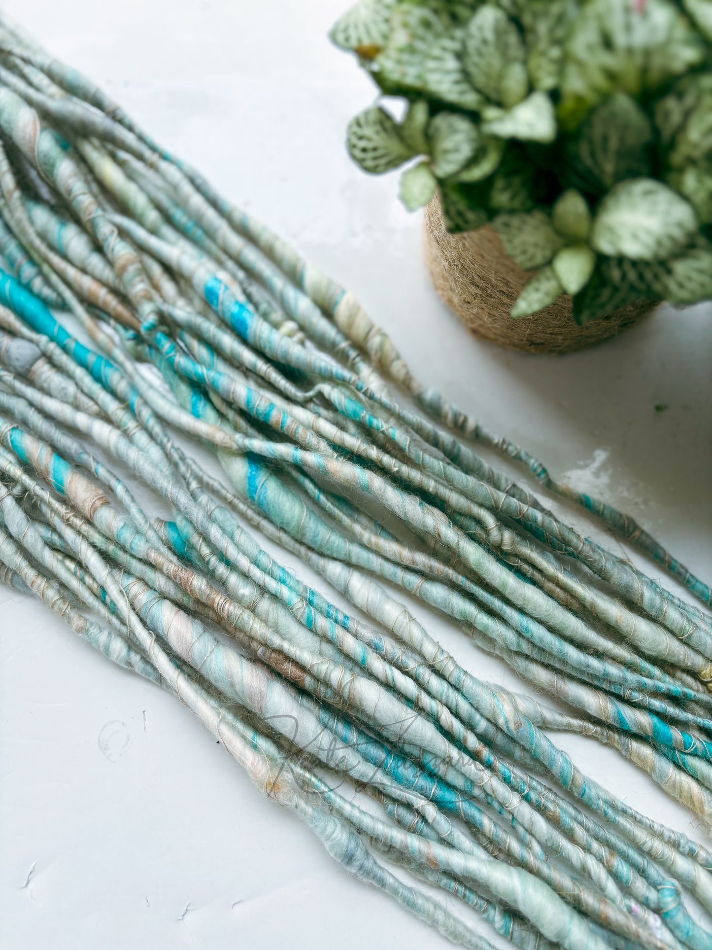 15 yards / Hand Spun Art Yarn