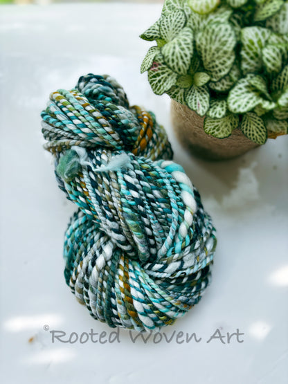 20 yards / Hand Spun Art Yarn