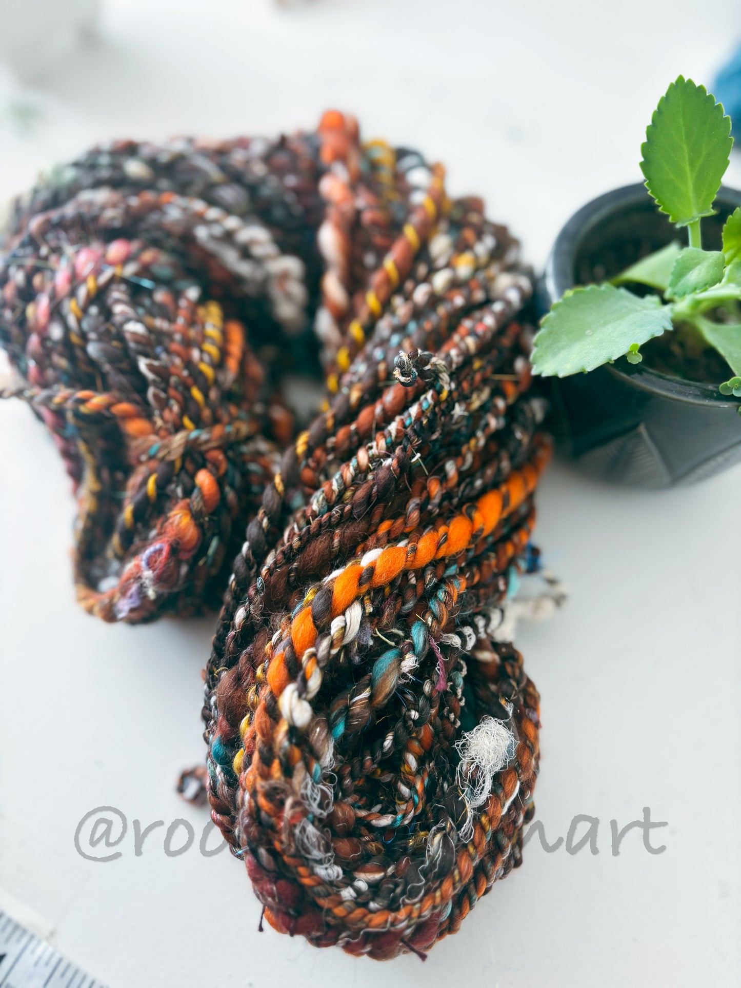 25 yards / Hand Spun Art Yarn