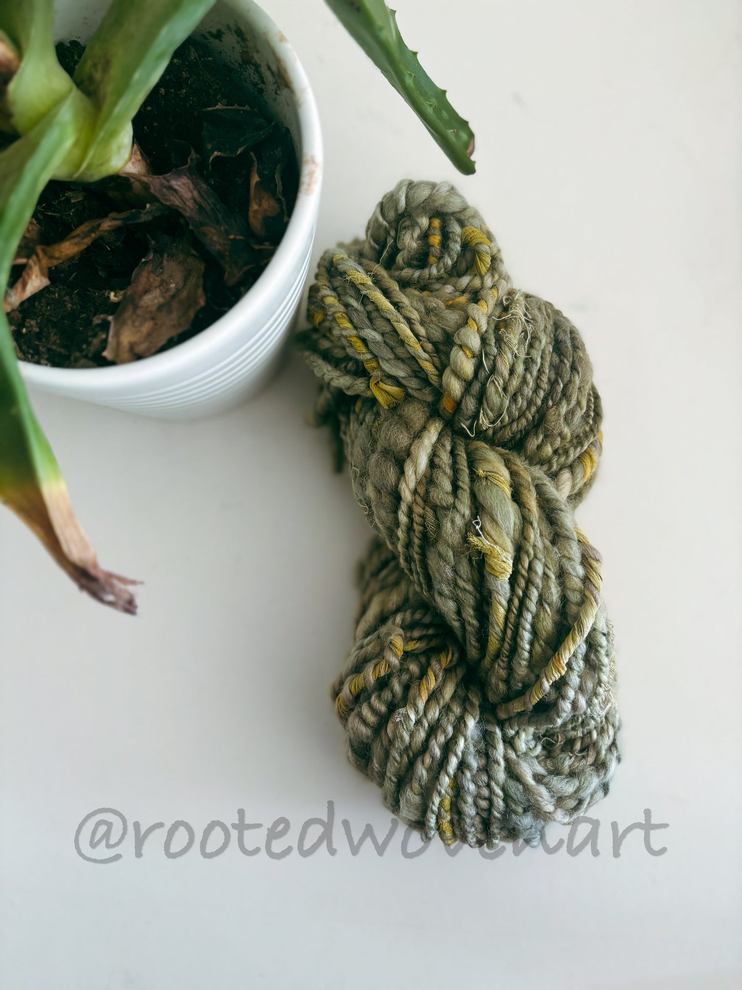 40 yards / Hand spun Art yarn