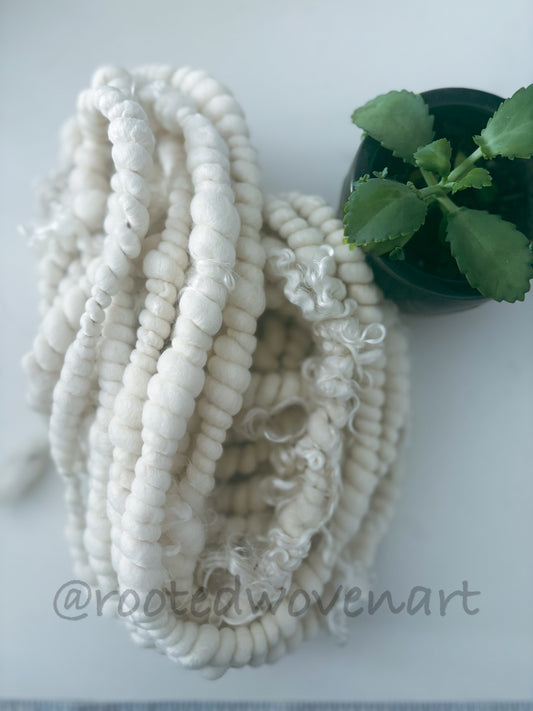 5 yards / hand spun Art yarn