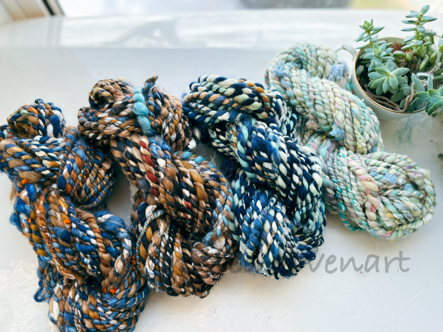 20 yards / Hand Spun Art Yarn