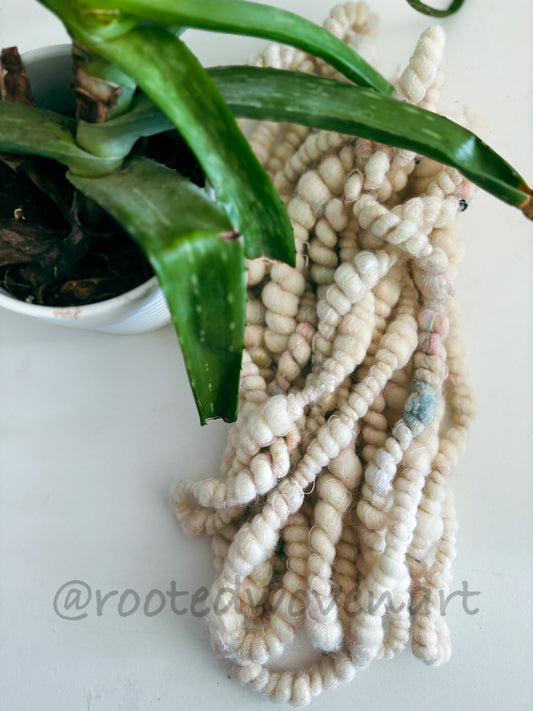 5 yards / Hand spun Art yarn