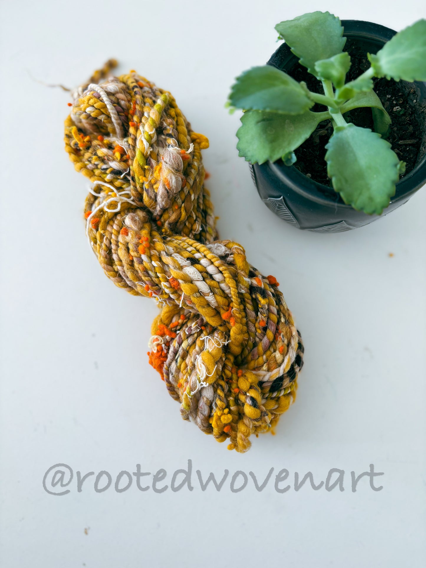 25 yards / Hand Spun Art Yarn