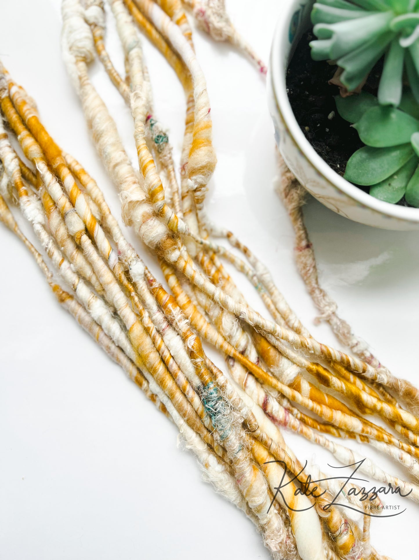 20 yards / Hand Spun Art Yarn